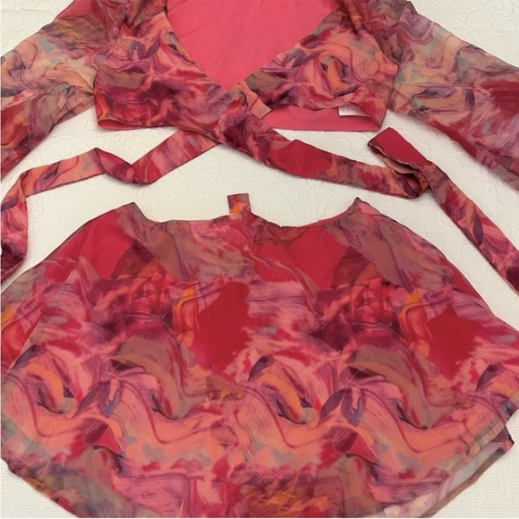 SHEIN | Pink Marble Swirl Matching Set - Picture 5 of 7